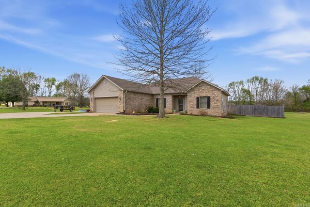 114 Mildred Ln, Beebe, AR 72012