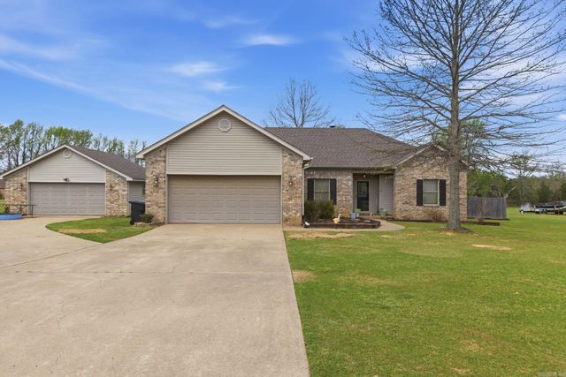 114 Mildred Ln, Beebe, AR 72012