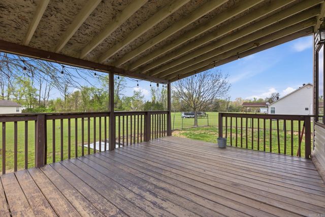 114 Mildred Ln, Beebe, AR 72012