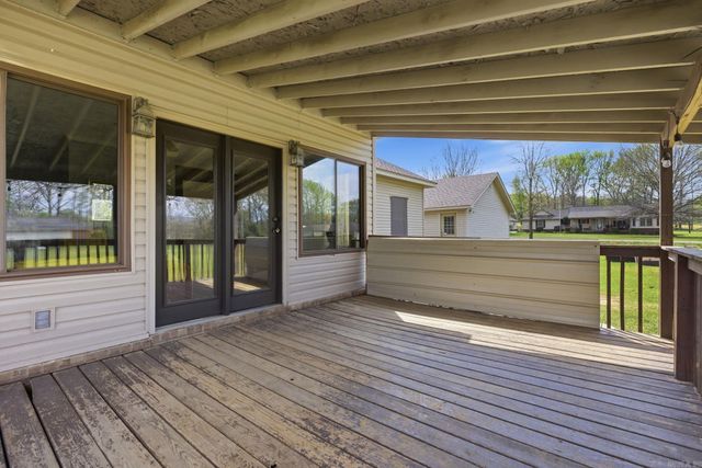 114 Mildred Ln, Beebe, AR 72012