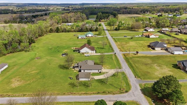 114 Mildred Ln, Beebe, AR 72012