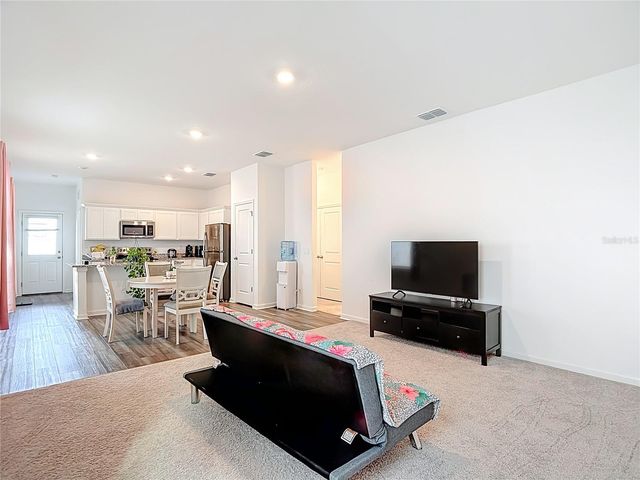 38345 HONEYSUCKLE DRIVE, Dade City, FL 33525