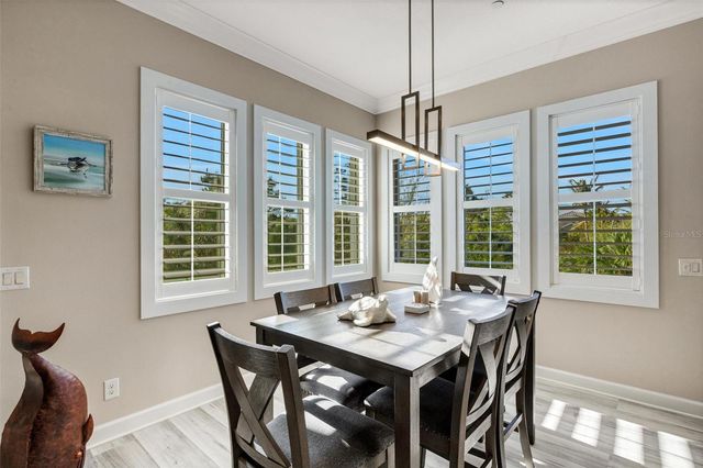 289 SAPPHIRE LAKE DRIVE 202, Bradenton, FL 34209