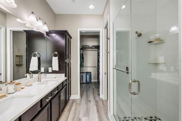 289 SAPPHIRE LAKE DRIVE 202, Bradenton, FL 34209