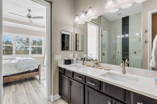 289 SAPPHIRE LAKE DRIVE 202, Bradenton, FL 34209