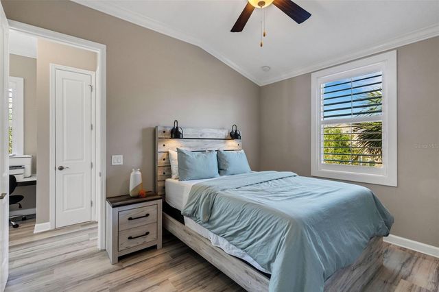 289 SAPPHIRE LAKE DRIVE 202, Bradenton, FL 34209