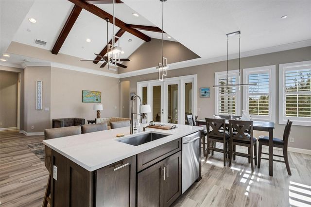 289 SAPPHIRE LAKE DRIVE 202, Bradenton, FL 34209