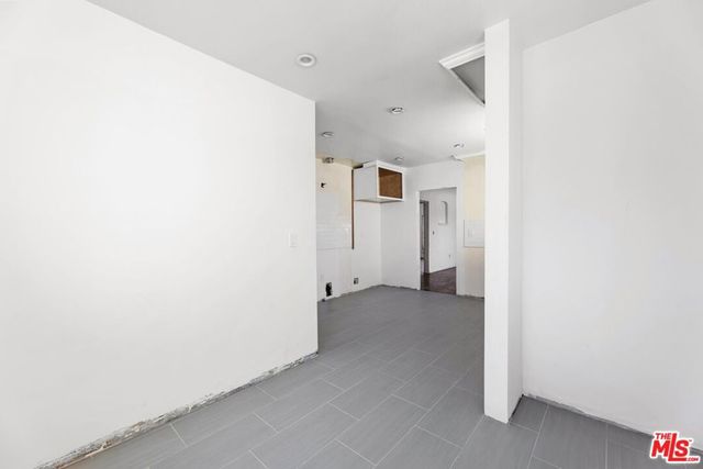 4218 W 58th Place, Los Angeles, CA 90043