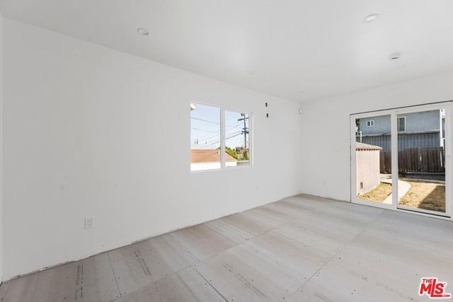 4218 W 58th Place, Los Angeles, CA 90043