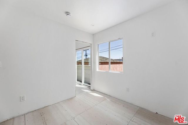 4218 W 58th Place, Los Angeles, CA 90043