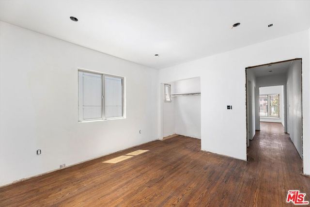 4218 W 58th Place, Los Angeles, CA 90043