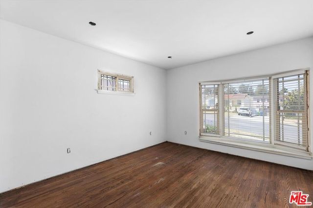 4218 W 58th Place, Los Angeles, CA 90043