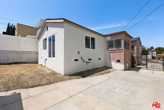 4218 W 58th Place, Los Angeles, CA 90043
