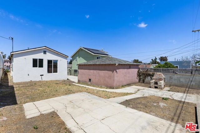4218 W 58th Place, Los Angeles, CA 90043
