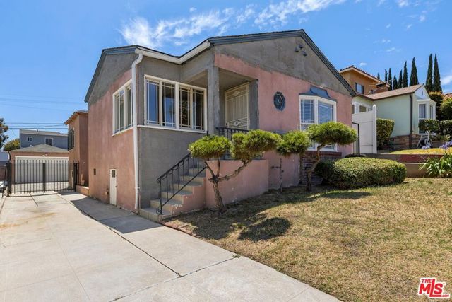 4218 W 58th Place, Los Angeles, CA 90043