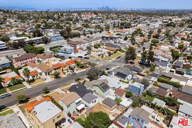 4218 W 58th Place, Los Angeles, CA 90043