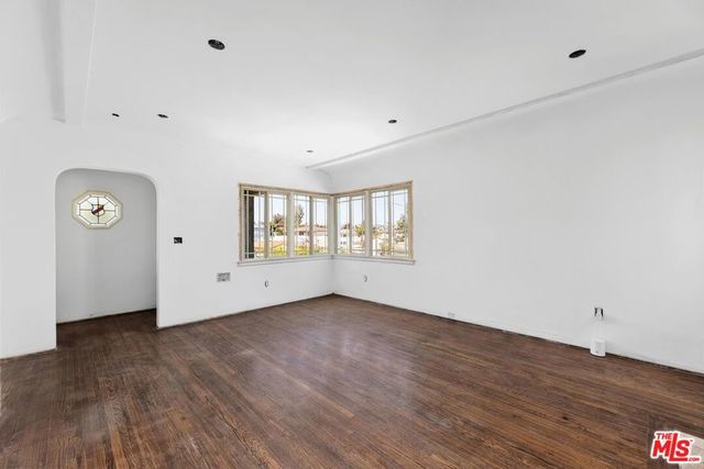 4218 W 58th Place, Los Angeles, CA 90043