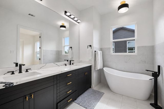 1234 E 23rd Street, Houston, TX 77009