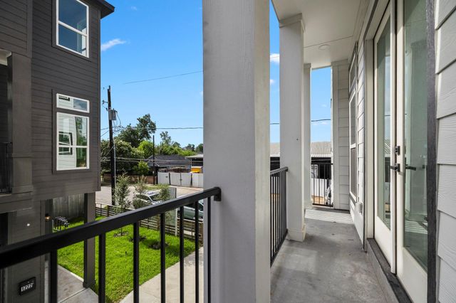 1234 E 23rd Street, Houston, TX 77009