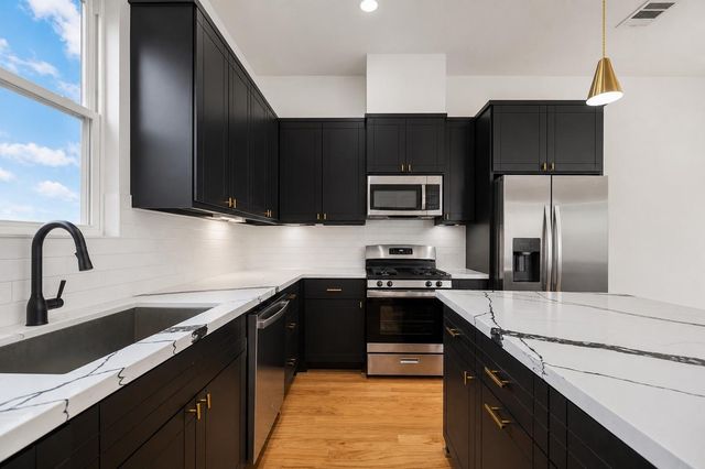 1234 E 23rd Street, Houston, TX 77009