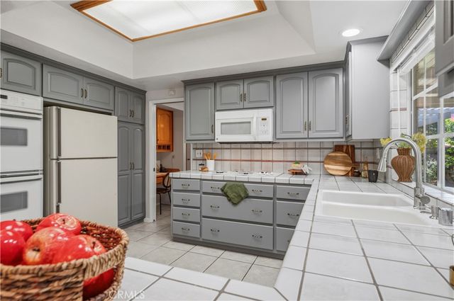 10741 Brookfield Road, Chatsworth, CA 91311