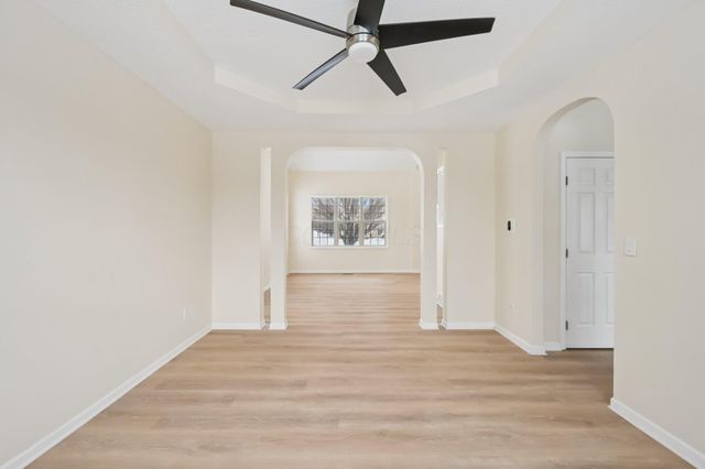 8949 Hickory View Street NW, Canal Winchester, OH 43110