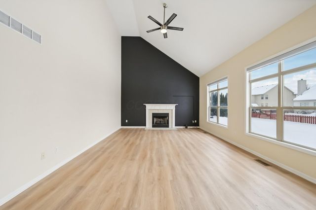 8949 Hickory View Street NW, Canal Winchester, OH 43110