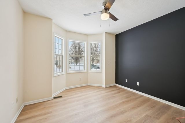 8949 Hickory View Street NW, Canal Winchester, OH 43110