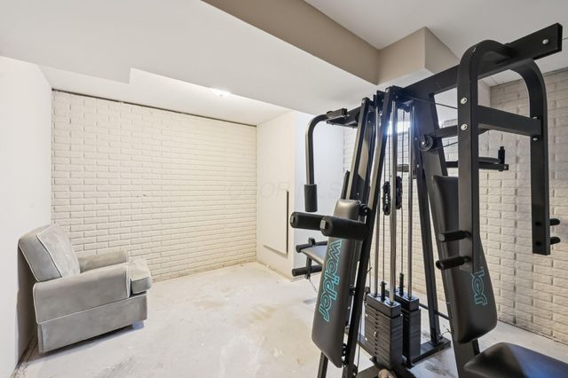 8949 Hickory View Street NW, Canal Winchester, OH 43110