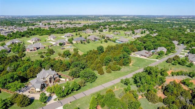 3100 Santa Rosa Court, Norman, OK 73071