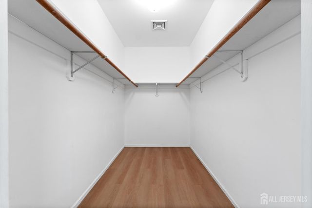 945 Lincoln Boulevard, Middlesex, NJ 08846