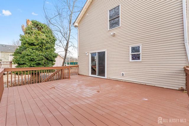 945 Lincoln Boulevard, Middlesex, NJ 08846