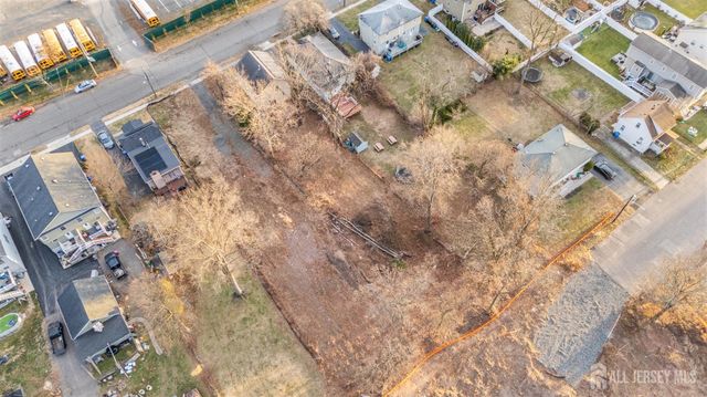 945 Lincoln Boulevard, Middlesex, NJ 08846