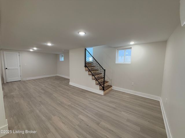 730 Hazel St 101, Louisville, KY 40211