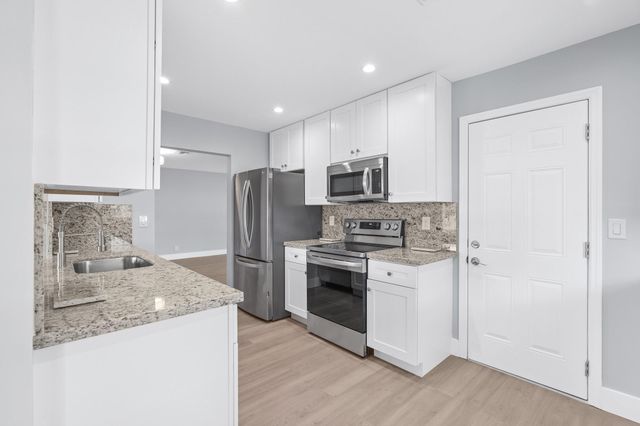 1620 NW 87th Ter, Plantation, FL 33322