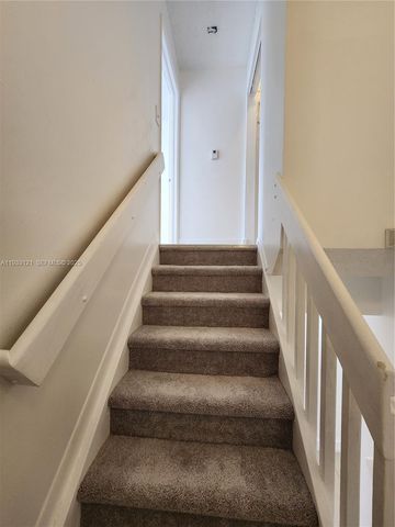 6934 NW 166th Ter 1402, Miami Lakes, FL 33014