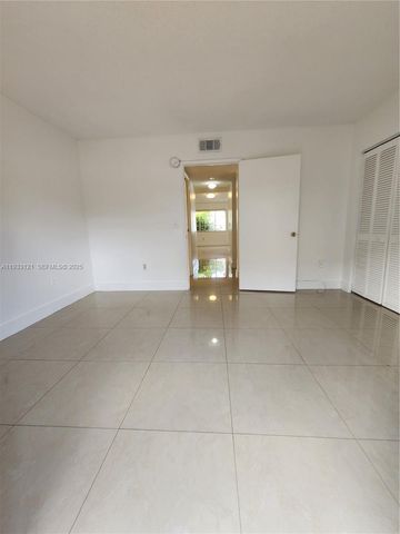 6934 NW 166th Ter 1402, Miami Lakes, FL 33014