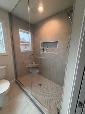 1376 KENZIE COURT, De Pere, WI 54115