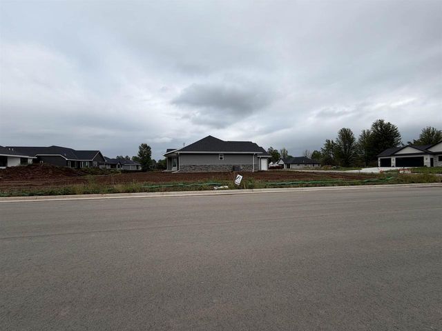 1376 KENZIE COURT, De Pere, WI 54115