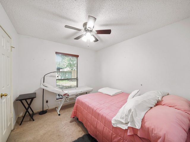 18142 Lake Bend Drive, Houston, TX 77084