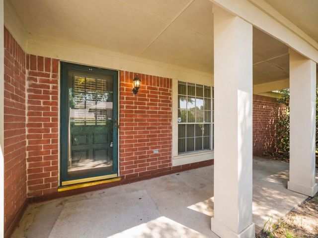 18142 Lake Bend Drive, Houston, TX 77084