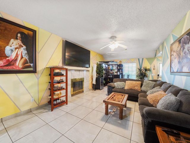 18142 Lake Bend Drive, Houston, TX 77084