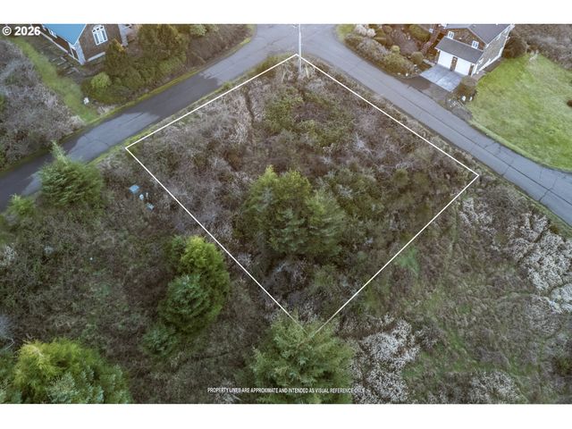 1404 River View Dr, Pacific City, OR 97135