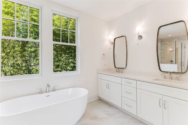 12 Oyster Lane, St Simons Island, GA 31522