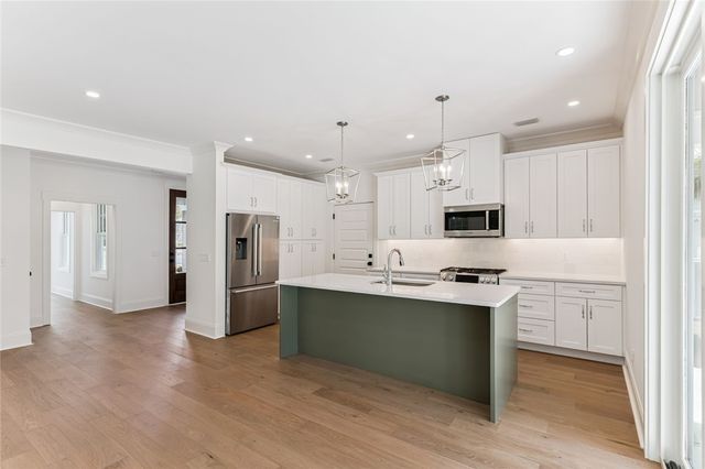 12 Oyster Lane, St Simons Island, GA 31522