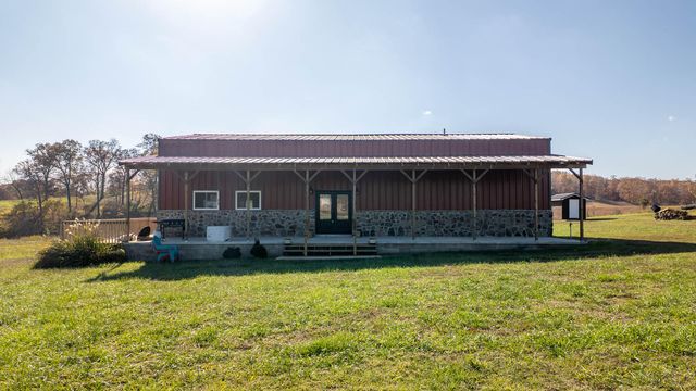 773 Spring Valley Drive, Mammoth Spring, AR 72554