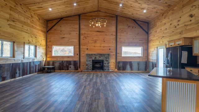 773 Spring Valley Drive, Mammoth Spring, AR 72554