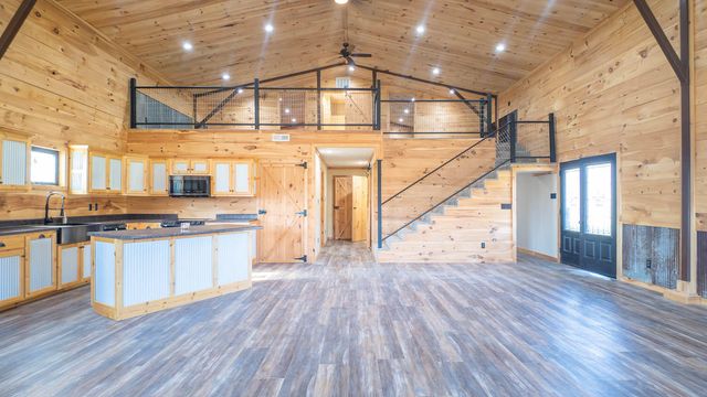 773 Spring Valley Drive, Mammoth Spring, AR 72554