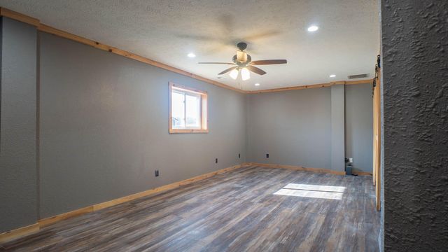 773 Spring Valley Drive, Mammoth Spring, AR 72554