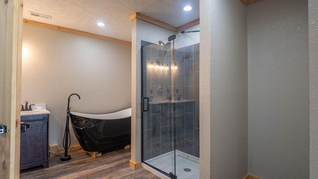 773 Spring Valley Drive, Mammoth Spring, AR 72554